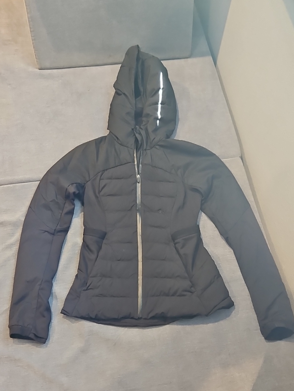 Women's Lululemon Black Hooded Puffer Jacket